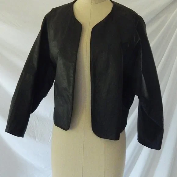 SALE Vintage black leather jacket Unisex XS - Picture 2 of 6